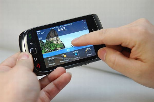 BlackBerry 9800
