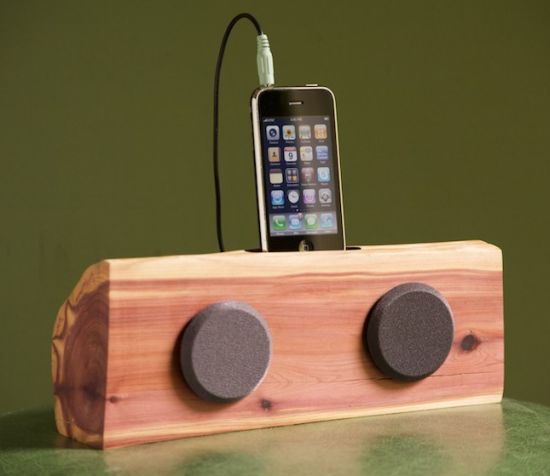 iphone ipod dock with speakers 04