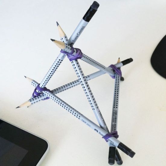 pencil ipad stand 04
