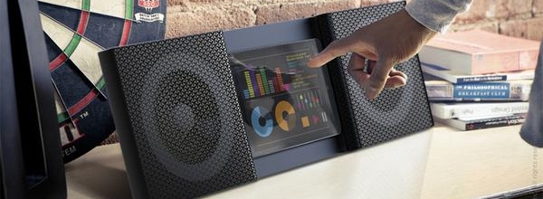 beat_booster_boombox_wireless_speaker_with_lightning_dock_4