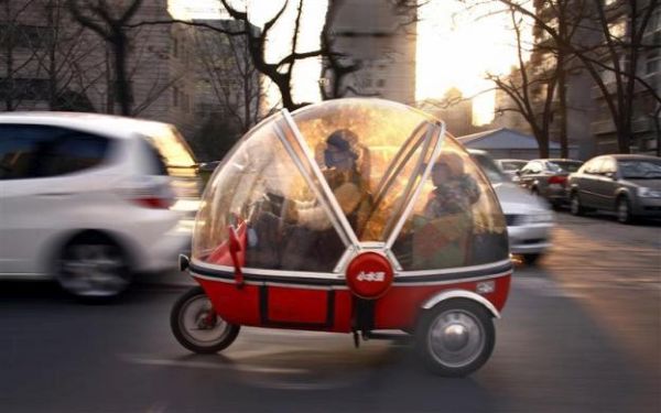 Tricycle capsule