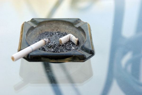 Smokeless ashtray