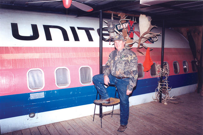 The Boeing 727 Hunting Lodge