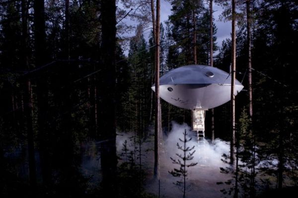 UFO shaped Hotel Room