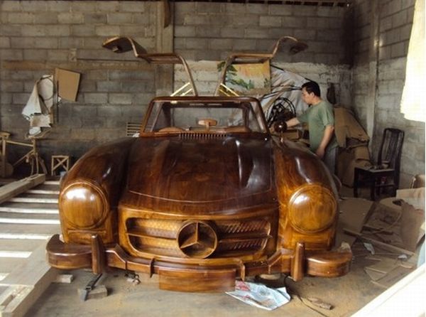 Wood Mercedes-Benz