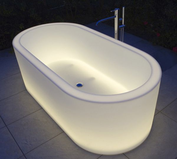 innovative-illuminated-bathtubs-Antonio-Luppi